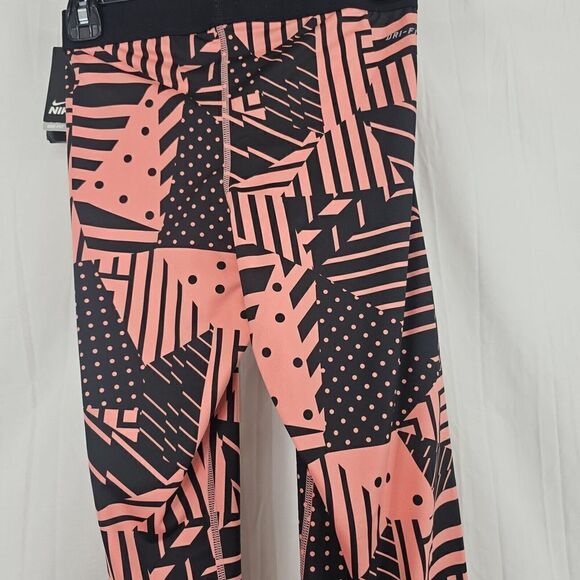 Nike Women's Pro Dri Fit Patchwork Printed Capris  Size Medium Tights - Picture 5 of 7